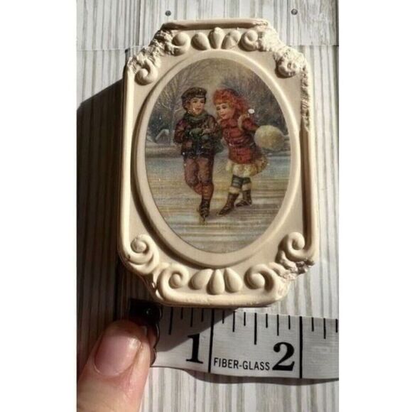 Avon Christmas Frolic Soap Winter Scenes Soap x 2 Vintage NIB - Picture 5 of 7
